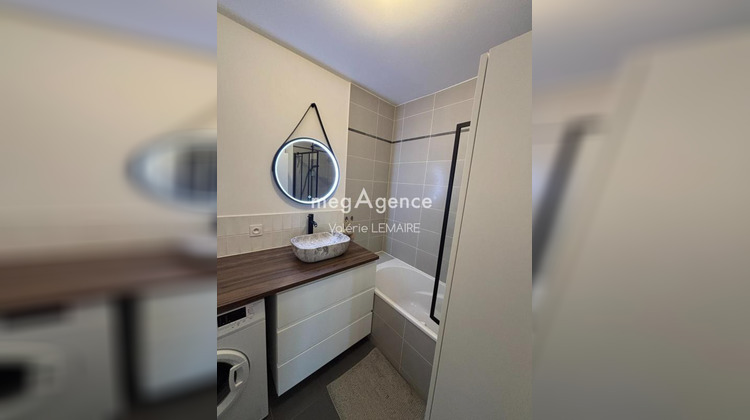 Ma-Cabane - Vente Appartement GRISY SUISNES, 63 m²