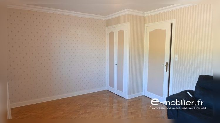 Ma-Cabane - Vente Appartement Groissiat, 135 m²