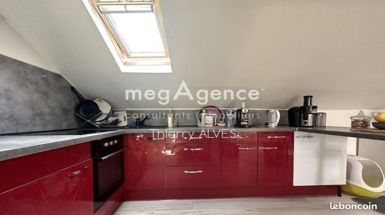 Ma-Cabane - Vente Appartement GROSLAY, 60 m²