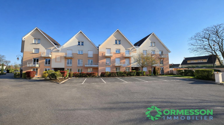 Ma-Cabane - Vente Appartement GROSLAY, 82 m²