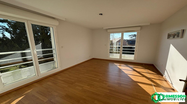 Ma-Cabane - Vente Appartement GROSLAY, 82 m²