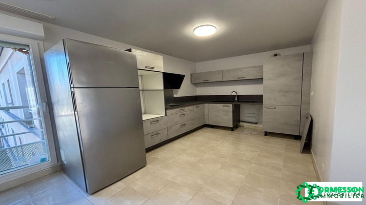 Ma-Cabane - Vente Appartement GROSLAY, 82 m²