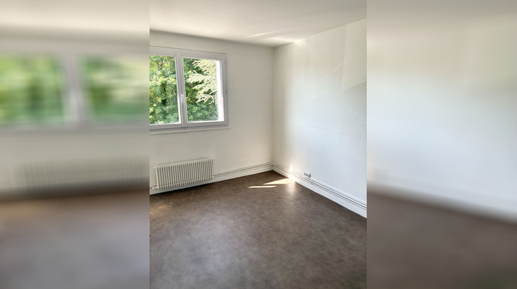Ma-Cabane - Vente Appartement GROSLAY, 60 m²