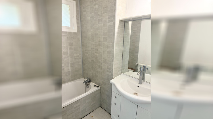 Ma-Cabane - Vente Appartement GROSLAY, 60 m²