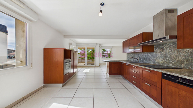 Ma-Cabane - Vente Appartement GUENANGE, 80 m²