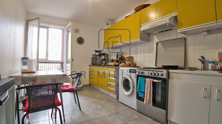 Ma-Cabane - Vente Appartement Guilherand-Granges, 73 m²
