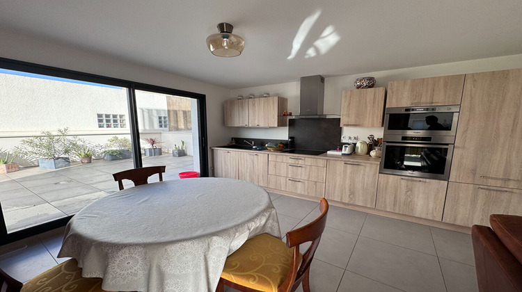 Ma-Cabane - Vente Appartement GUILHERAND-GRANGES, 68 m²