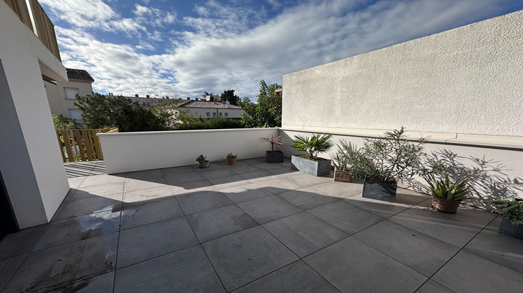 Ma-Cabane - Vente Appartement GUILHERAND-GRANGES, 68 m²