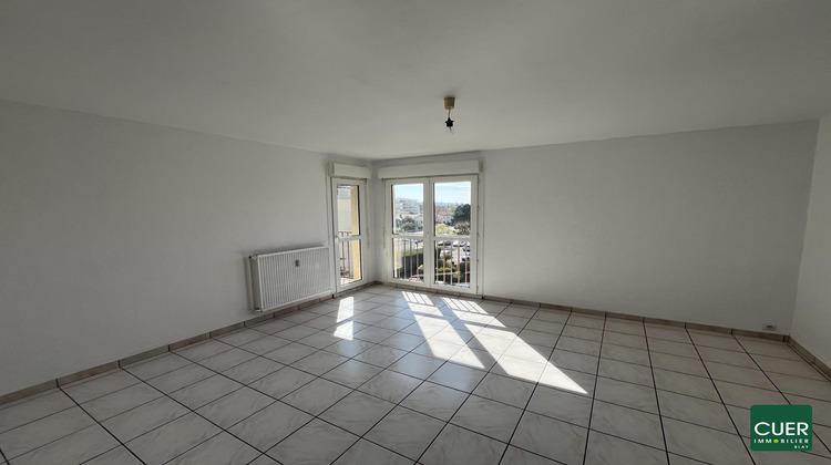 Ma-Cabane - Vente Appartement Guilherand-Granges, 59 m²