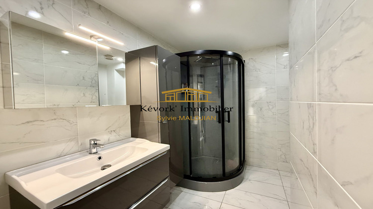 Ma-Cabane - Vente Appartement Guilherand-Granges, 86 m²
