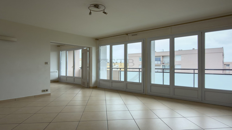 Ma-Cabane - Vente Appartement Guilherand-Granges, 73 m²