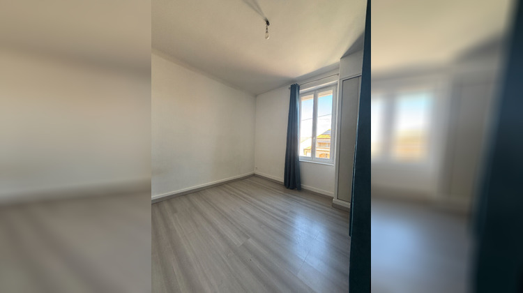 Ma-Cabane - Vente Appartement GUILHERAND-GRANGES, 65 m²