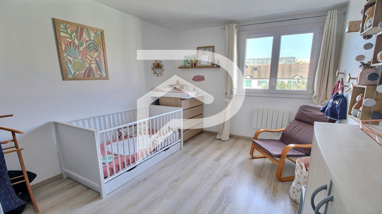 Ma-Cabane - Vente Appartement GUYANCOURT, 75 m²