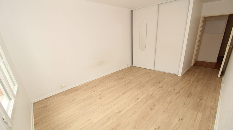 Ma-Cabane - Vente Appartement Guyancourt, 59 m²
