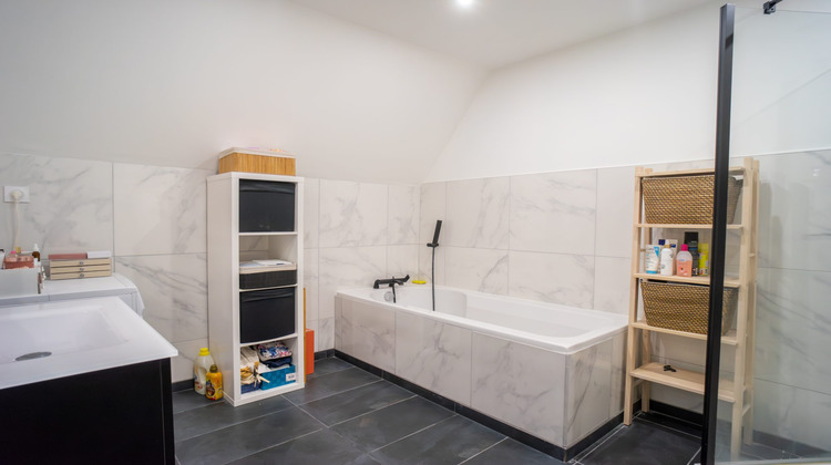 Ma-Cabane - Vente Appartement Halluin, 106 m²