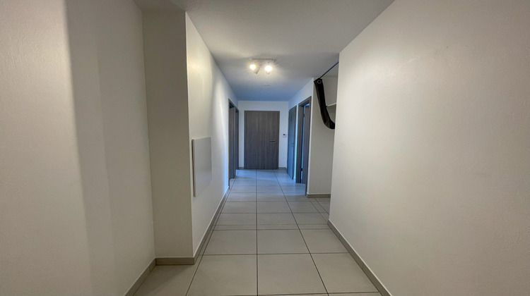 Ma-Cabane - Vente Appartement Hégenheim, 66 m²