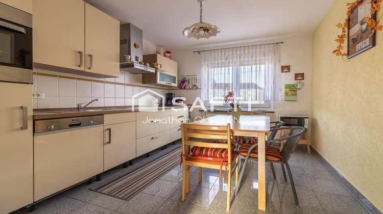 Ma-Cabane - Vente Appartement Hombourg-Haut, 77 m²