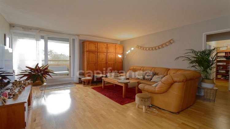 Ma-Cabane - Vente Appartement HOUILLES, 68 m²