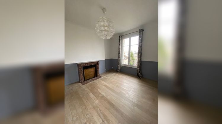 Ma-Cabane - Vente Appartement HOUILLES, 83 m²