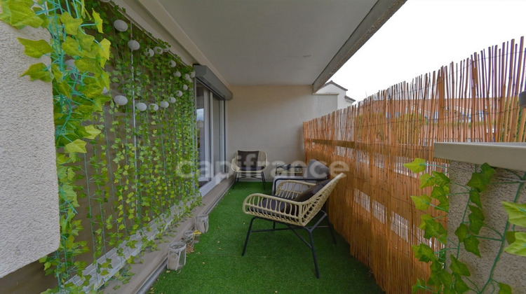 Ma-Cabane - Vente Appartement HOUILLES, 68 m²