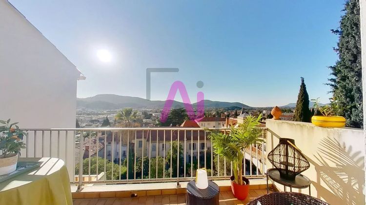 Ma-Cabane - Vente Appartement Hyères, 50 m²