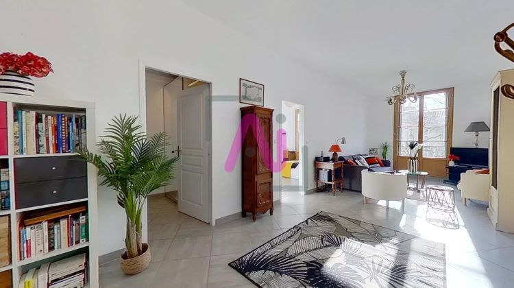 Ma-Cabane - Vente Appartement Hyères, 123 m²