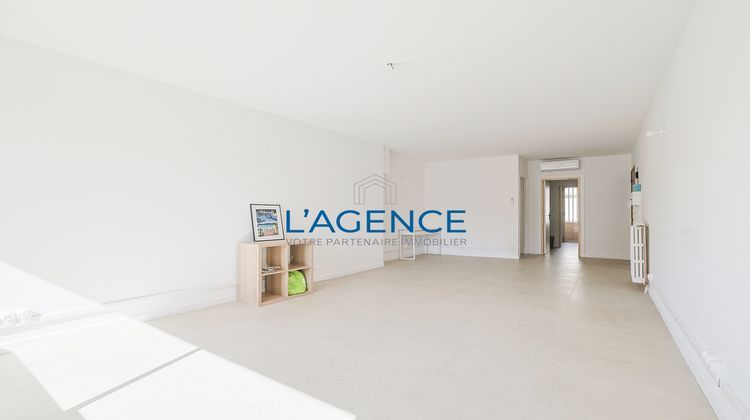 Ma-Cabane - Vente Appartement Hyères, 67 m²
