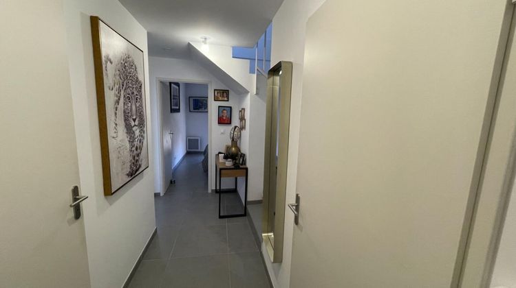 Ma-Cabane - Vente Appartement HYERES, 77 m²