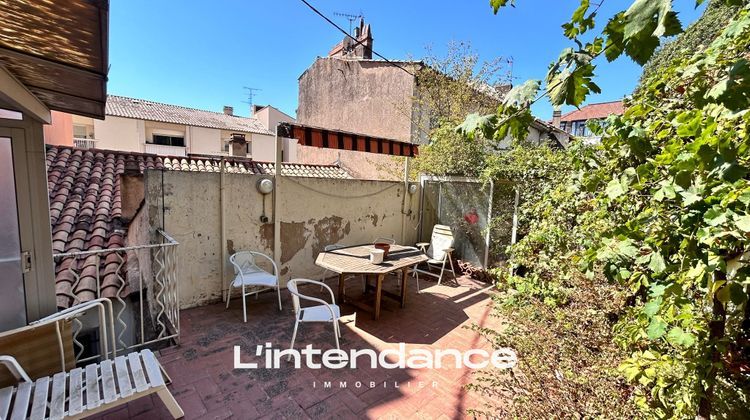 Ma-Cabane - Vente Appartement Hyères, 202 m²