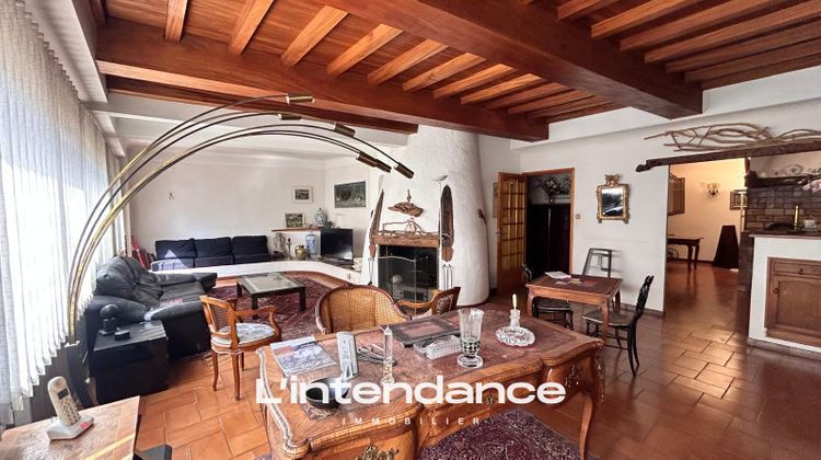 Ma-Cabane - Vente Appartement Hyères, 202 m²