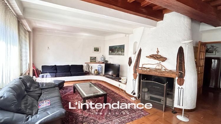 Ma-Cabane - Vente Appartement Hyères, 202 m²