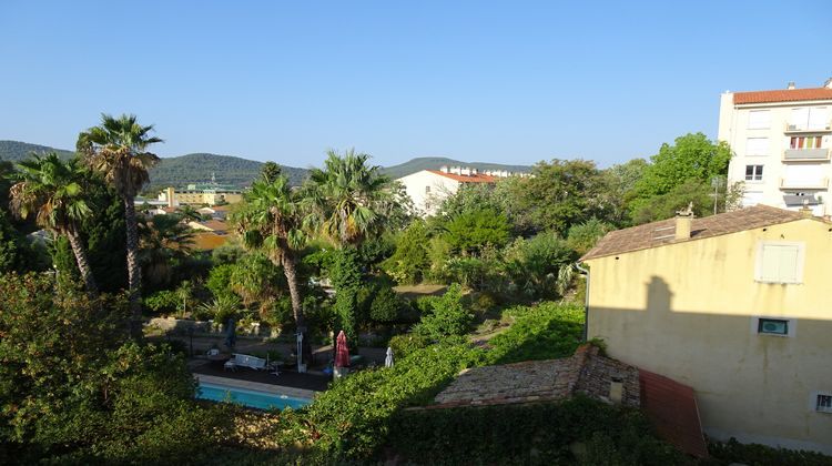 Ma-Cabane - Vente Appartement Hyères, 71 m²