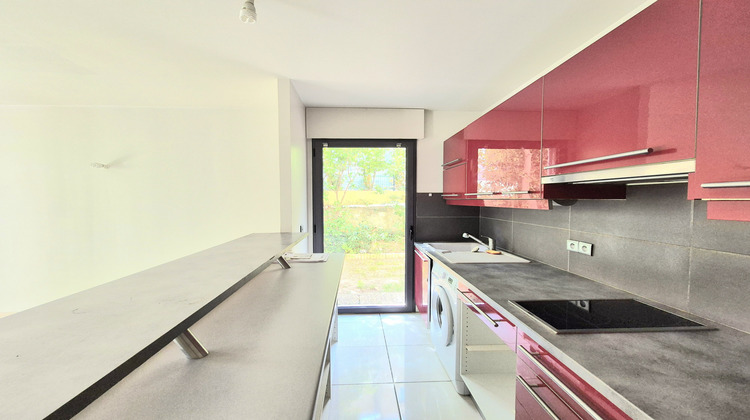 Ma-Cabane - Vente Appartement Hyères, 58 m²