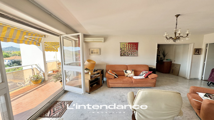 Ma-Cabane - Vente Appartement Hyères, 74 m²