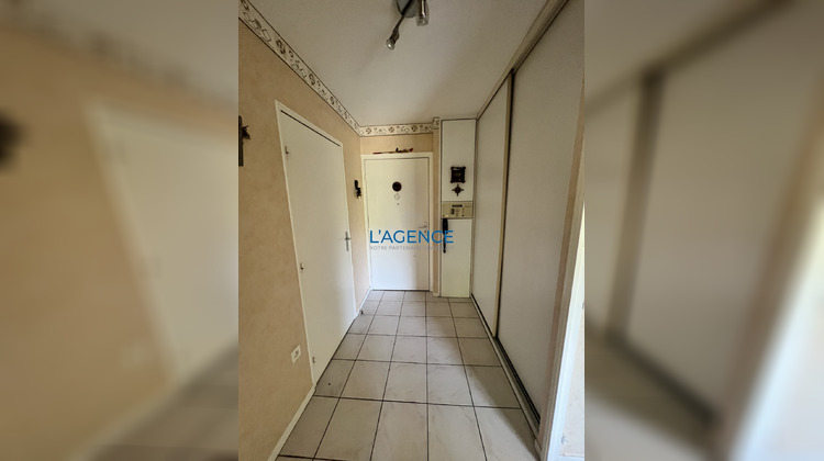 Ma-Cabane - Vente Appartement Hyères, 53 m²