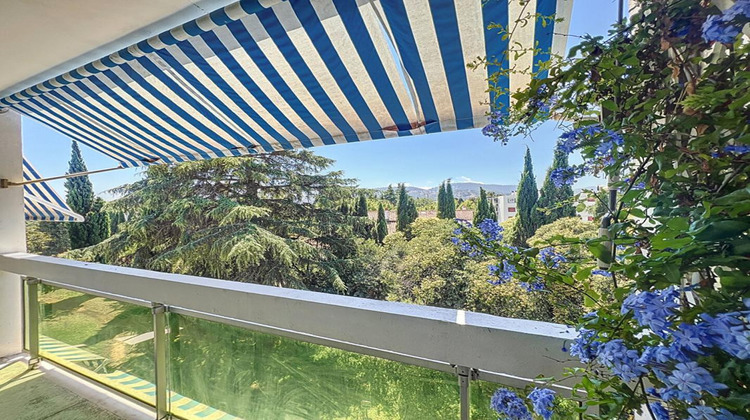 Ma-Cabane - Vente Appartement HYERES, 34 m²