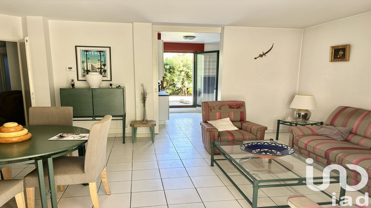 Ma-Cabane - Vente Appartement Hyères, 60 m²