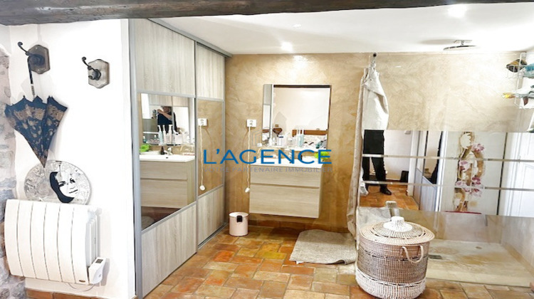 Ma-Cabane - Vente Appartement Hyères, 81 m²