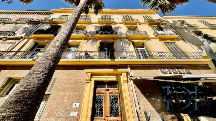 Ma-Cabane - Vente Appartement Hyères, 57 m²