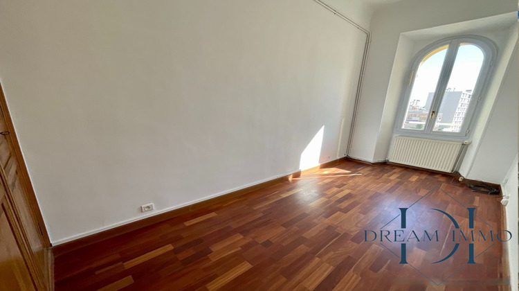 Ma-Cabane - Vente Appartement Hyères, 57 m²