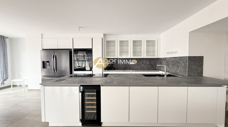 Ma-Cabane - Vente Appartement Hyères, 80 m²