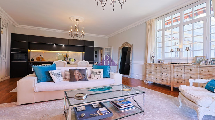 Ma-Cabane - Vente Appartement Hyères, 75 m²