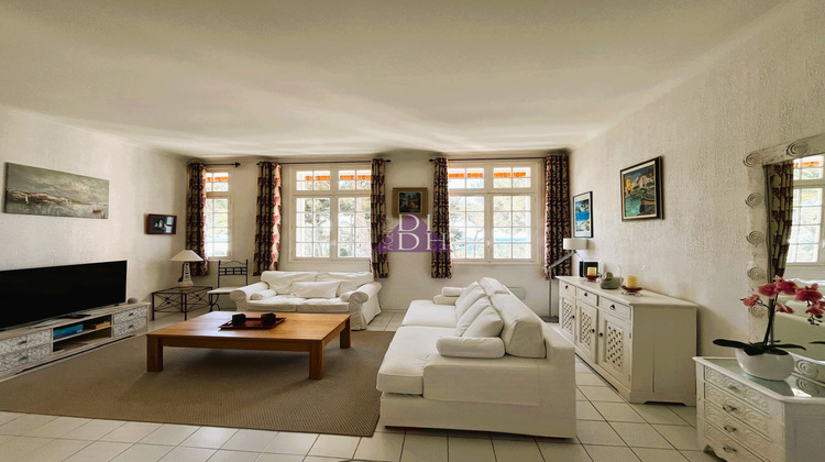 Ma-Cabane - Vente Appartement Hyères, 71 m²