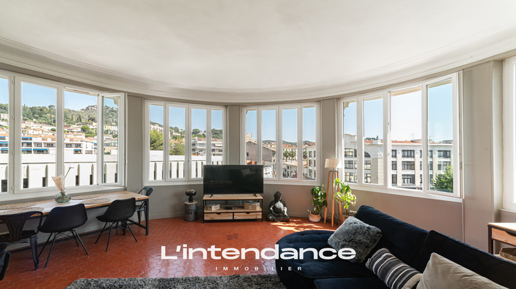 Ma-Cabane - Vente Appartement Hyères, 81 m²