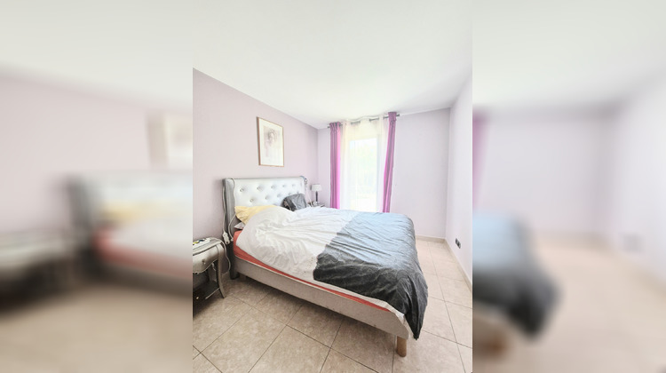 Ma-Cabane - Vente Appartement Hyères, 107 m²