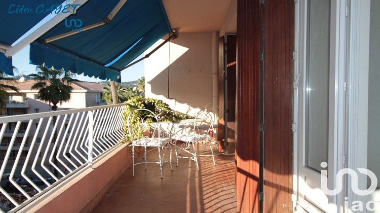 Ma-Cabane - Vente Appartement Hyères, 62 m²