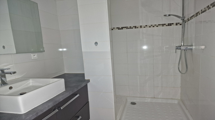 Ma-Cabane - Vente Appartement Hyères, 57 m²