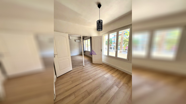 Ma-Cabane - Vente Appartement Hyères, 39 m²
