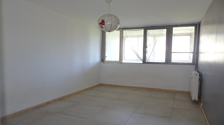 Ma-Cabane - Vente Appartement Hyères, 71 m²