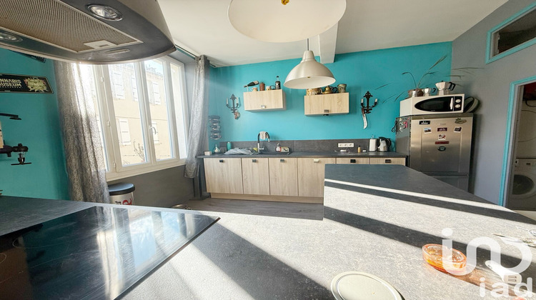 Ma-Cabane - Vente Appartement Hyères, 80 m²